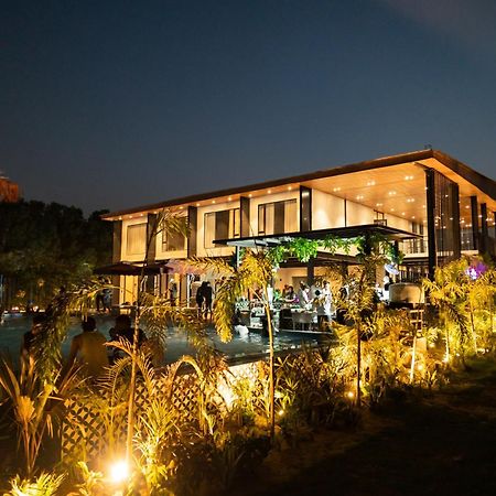 Vintclub Resort Lucknow Exterior photo